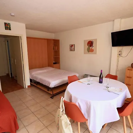 Heliopolis D 82 By Agn - 4 Personnes Apartment